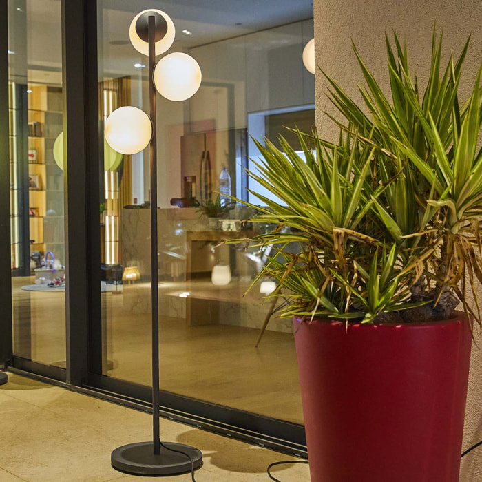 Lampadaire secteur GLOBY TREE E27 H175CM