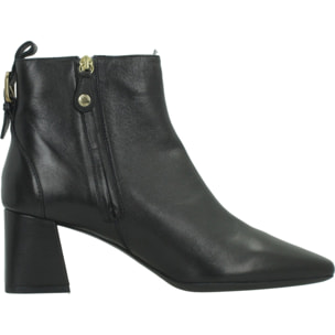 Botines Mujer de la marca GEOX  modelo D GISELDA NEGRO