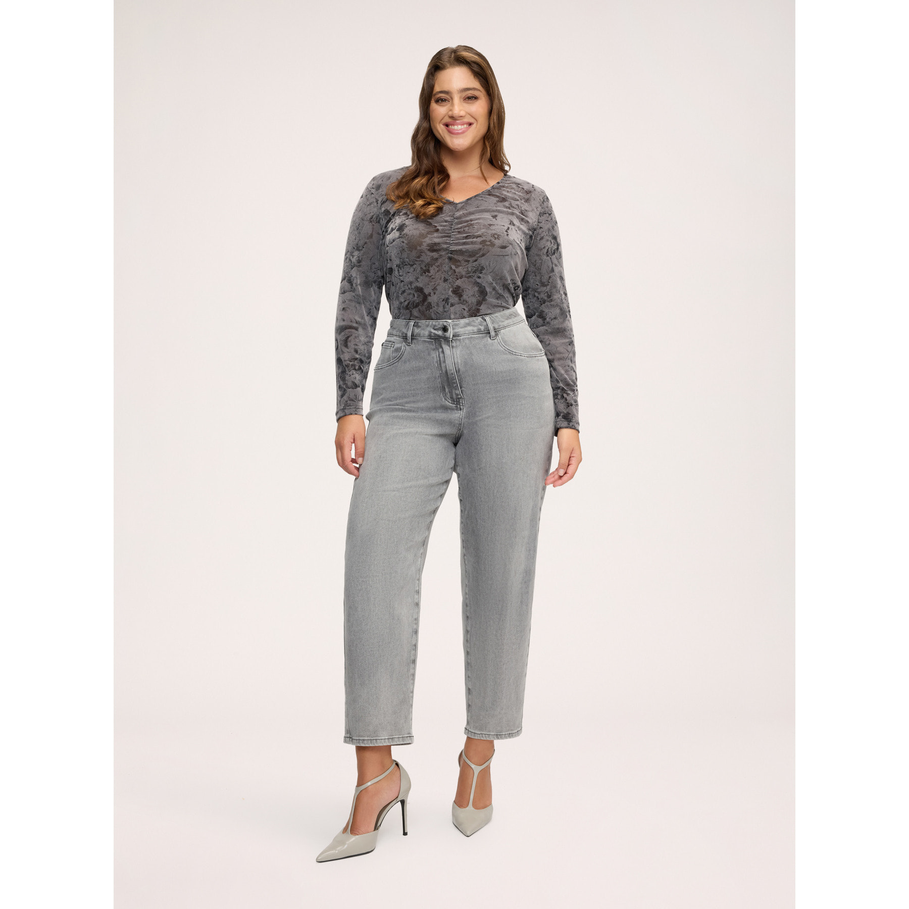 Fiorella Rubino - T-shirt in jersey con stampa e drappeggio - Grigio