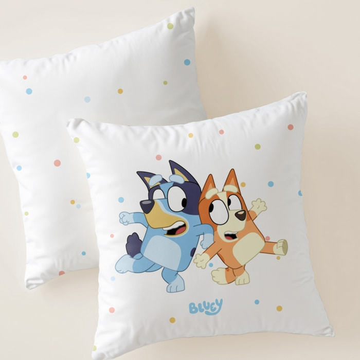 Funda cojin BLUEY con relleno 45x45 .
