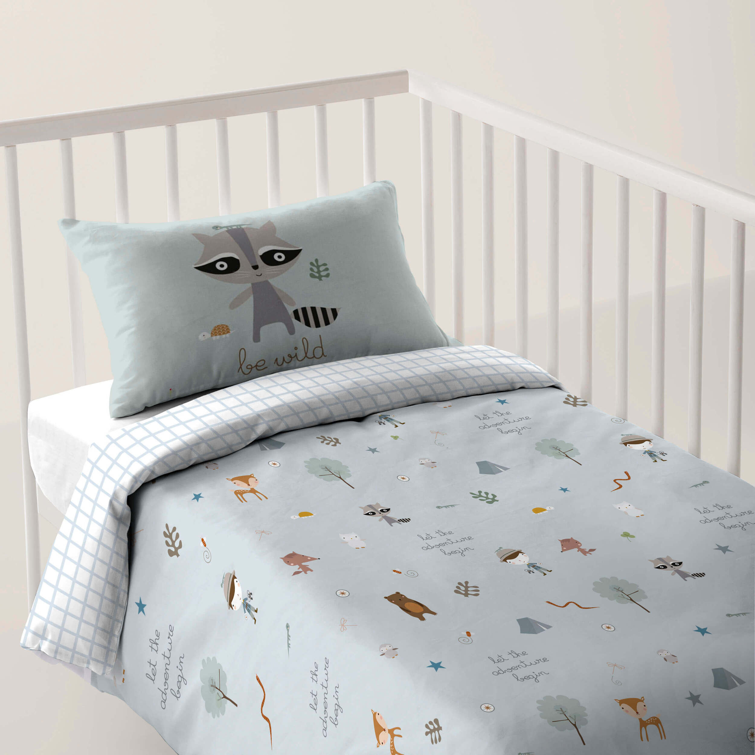 Funda Nórdica Estampada - Reversible - Infantil - Cierre Solapa - 100% Algodón - Incluye 1 Funda de Almohada - Cuna/Maxicuna - Aventura Bosque