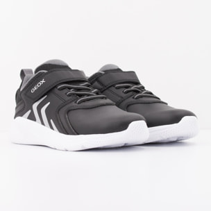 Zapatillas Niño de la marca GEOX  modelo J66GBE 0BC14 NEGRO