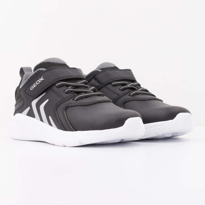 Zapatillas Niño de la marca GEOX  modelo J66GBE 0BC14 NEGRO