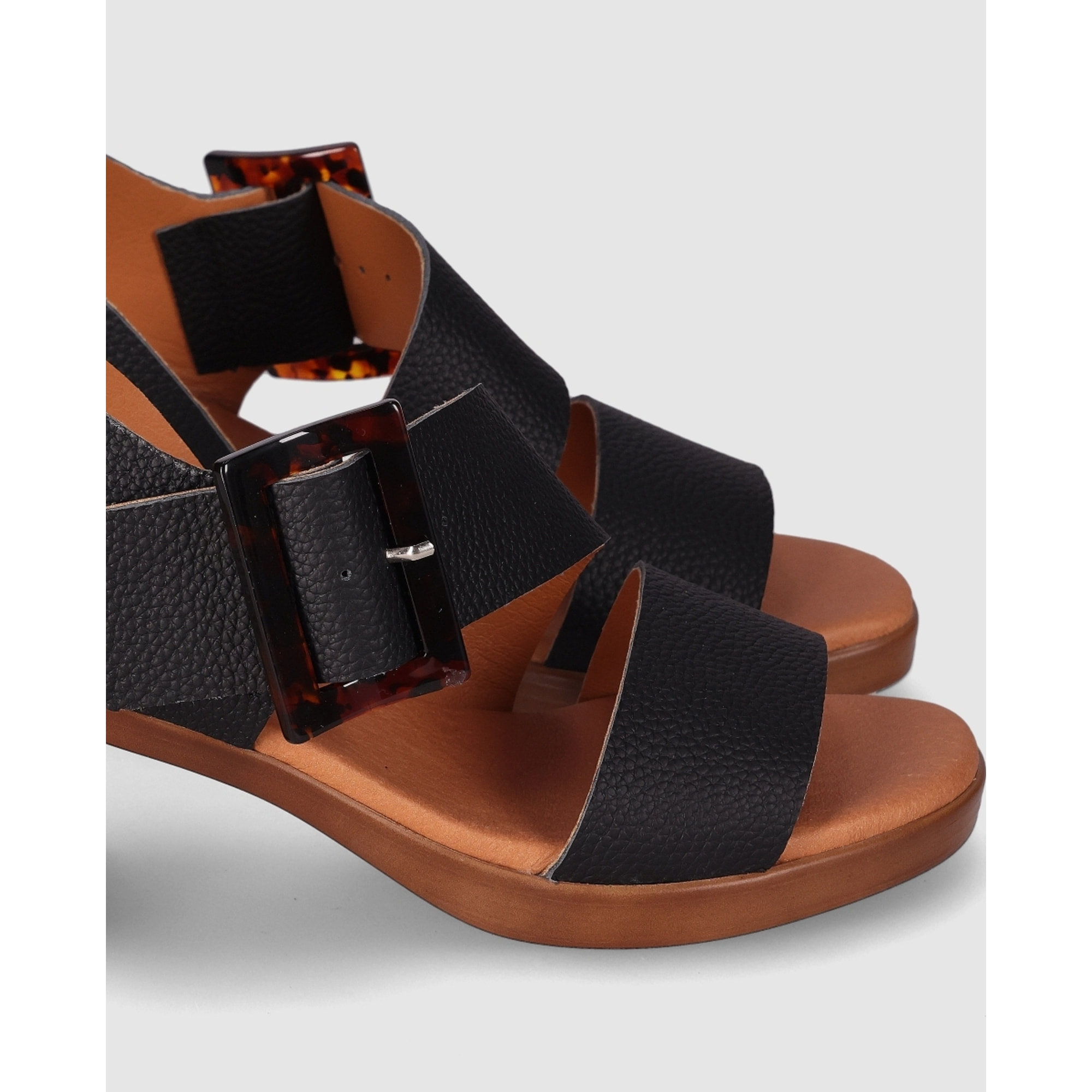 Sandalias de Piel - Negro - Tacón: 6 cm