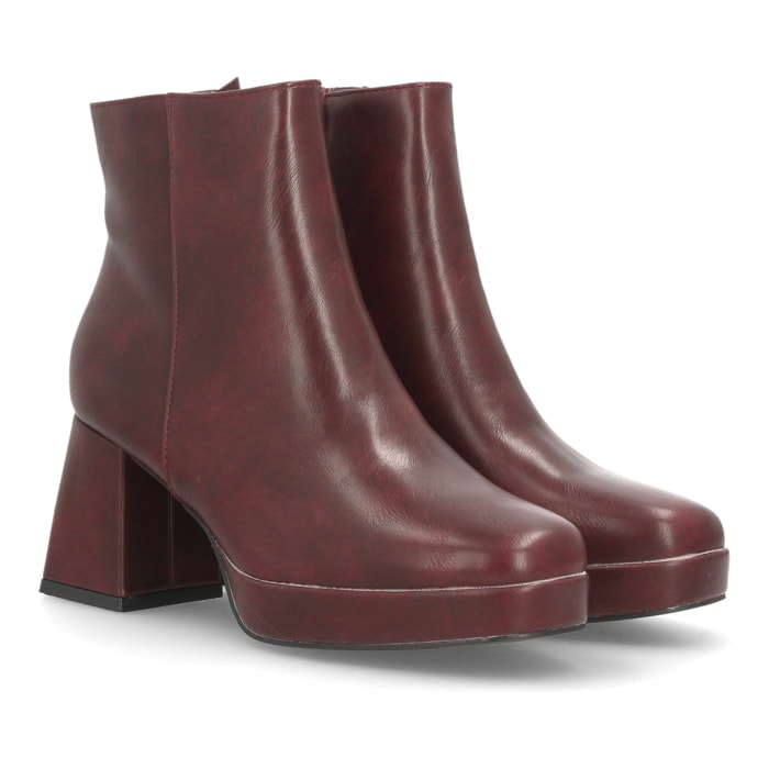 Botines plataforma con tacón ancho para mujer