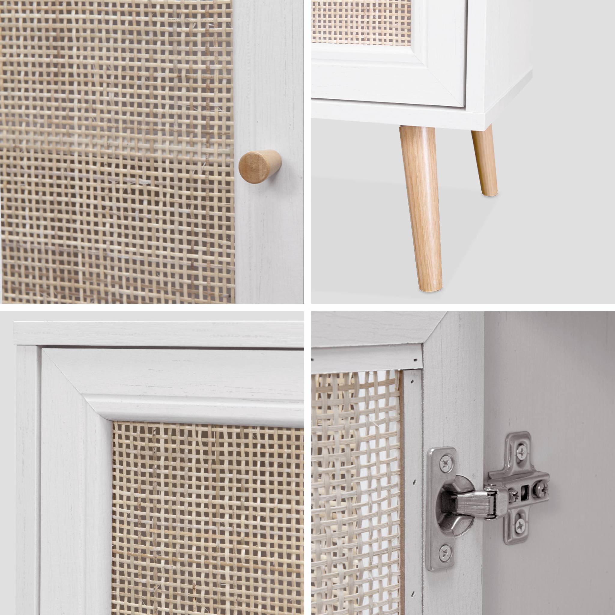 Meuble TV en cannage 120x39x56.5cm -  Bohème - Blanc. 2 niveaux. 2 étagères. 2 portes. pieds scandinaves