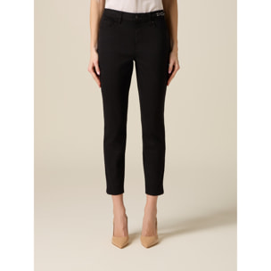 Oltre - Pantalones skinny con cadena metálica - Negro