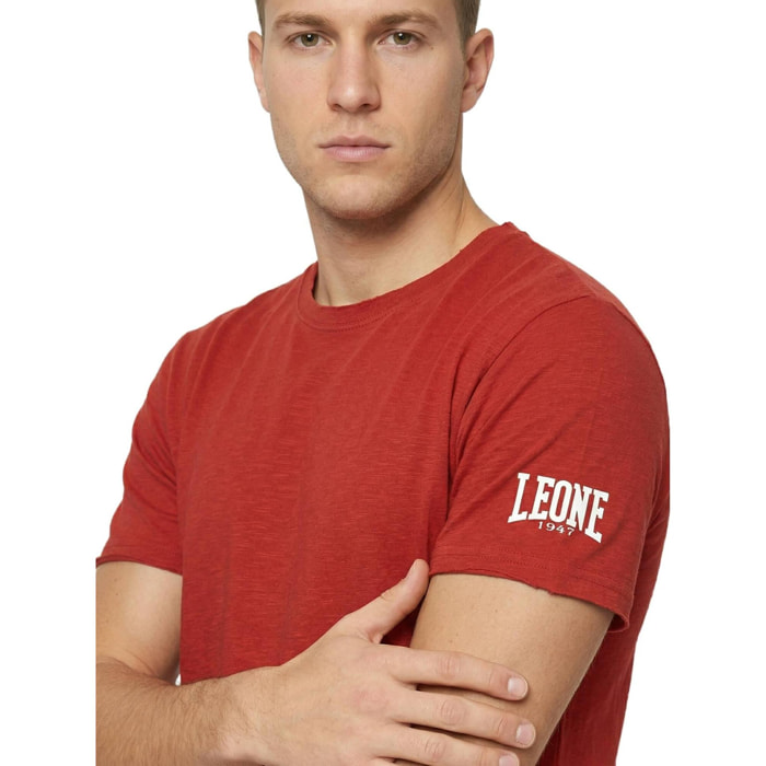 Camiseta de manga corta para hombre de tejido slub con pequeño logo.