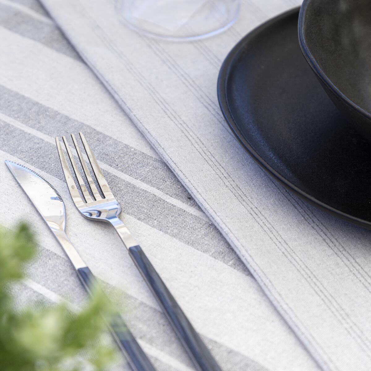 Nappe en tissu 100% coton CHANTILLY