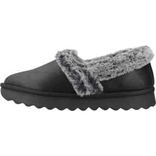 Zapatillas Hogar Mujer de la marca SKECHERS  modelo COZY UP Black