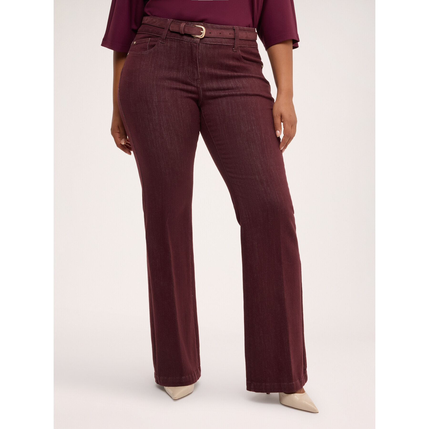 Fiorella Rubino - Jeans acampanados con cinturón - Burgundy