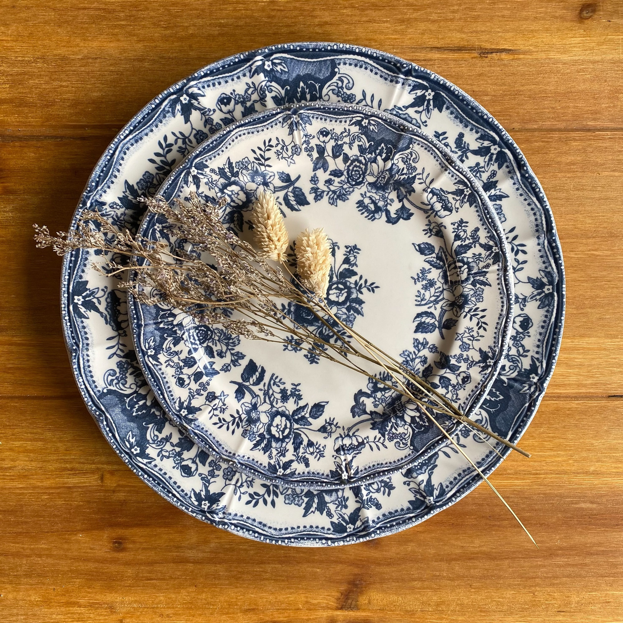 Lot de 6 assiettes plates fleuries en porcelaine bleu 26cm FAUSTINE