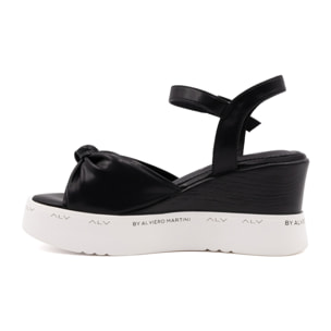 ALV by Alviero Martini Sandali