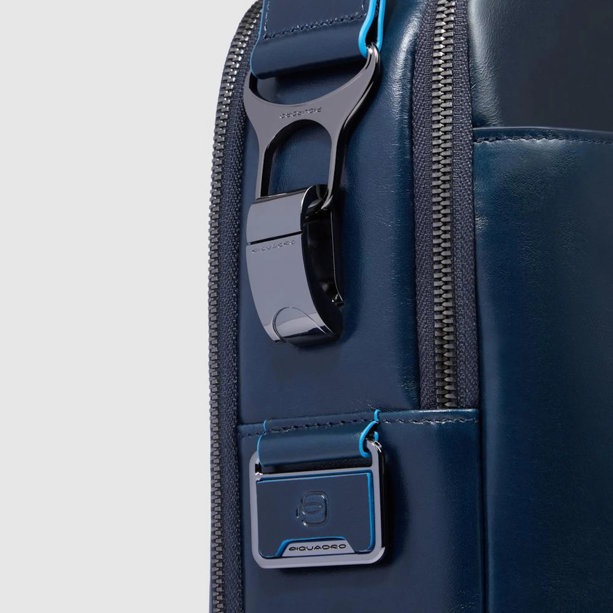 Piquadro Borsa porta pc e iPad®Pro 12,9” in pelle personalizzabile con protezioni antiurto e RFID