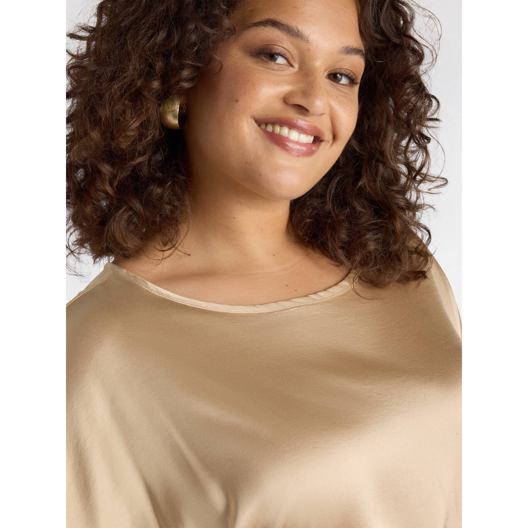 Fiorella Rubino - Blusa de raso - Beige
