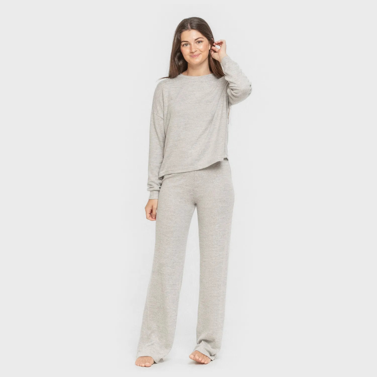 Pijama angorina liso gris
