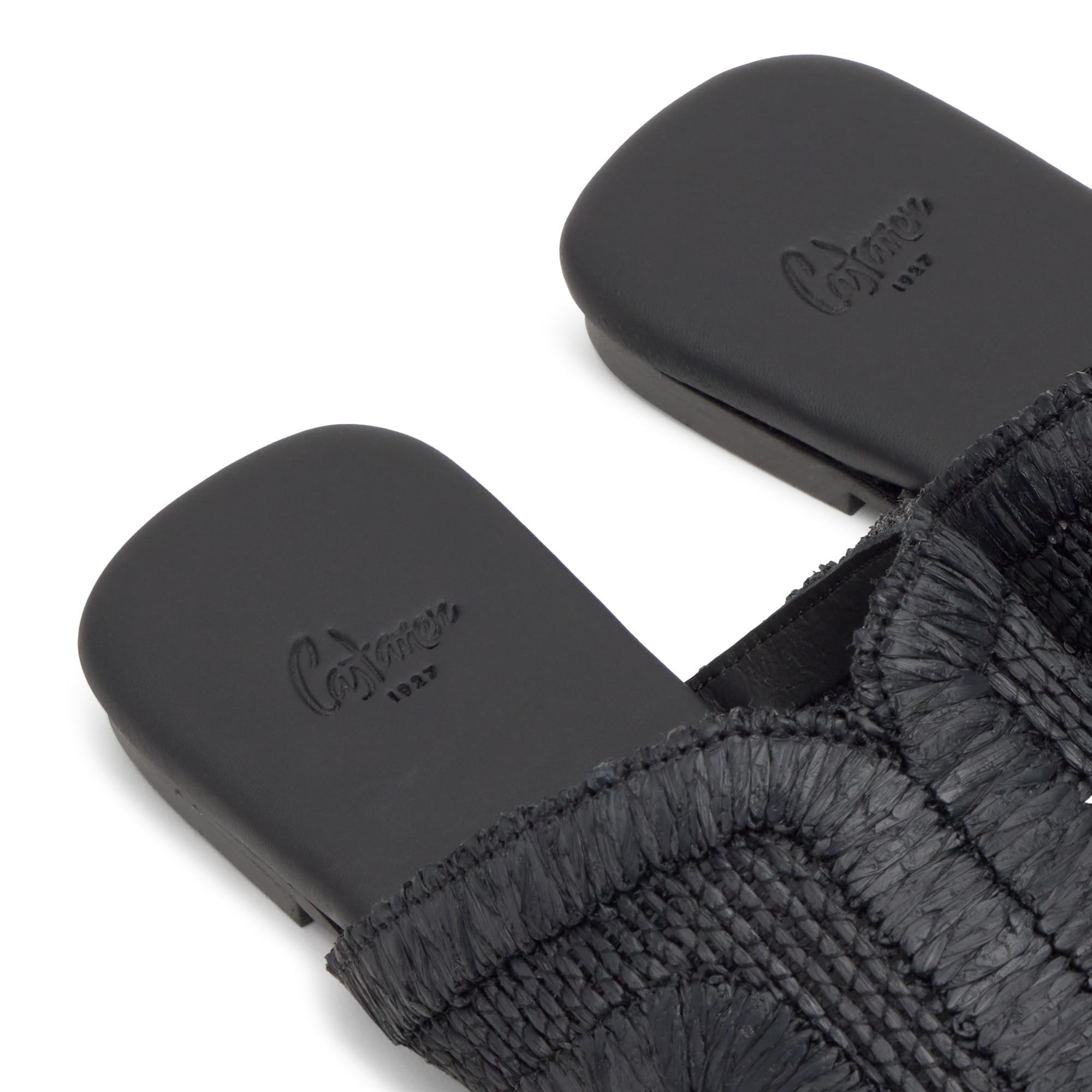 Sandalia plana Phillipa en rafia natural bordada con suela de cuerolite