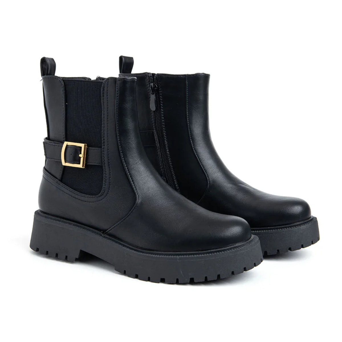 Stivaletto con fibbia e fondo carro-armato - NERO