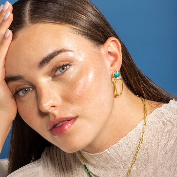 Pendientes de Resina Verde acabados en oro amarillo de 18K
