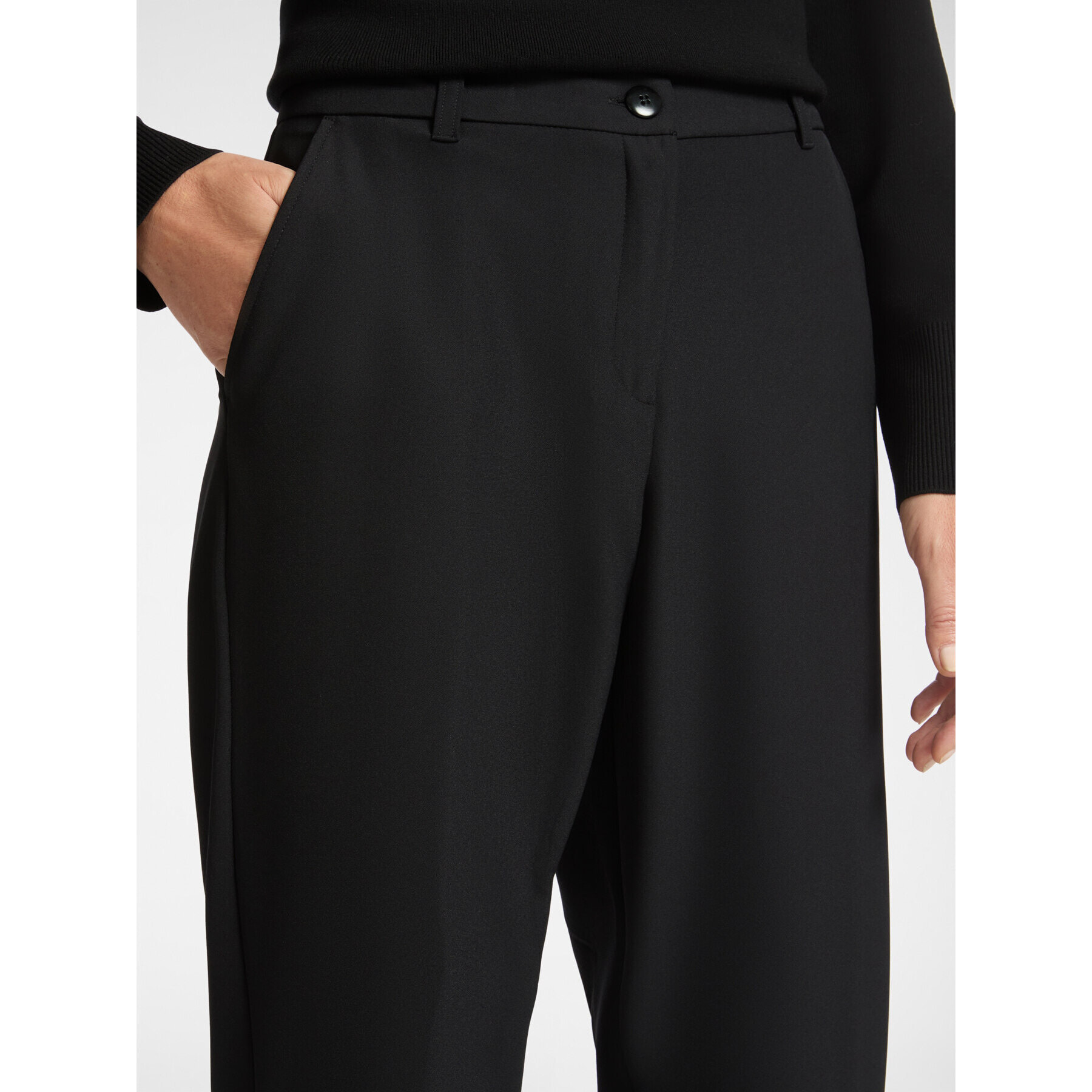 Elena Mirò - Pantalones chinos en tejido técnico - Negro