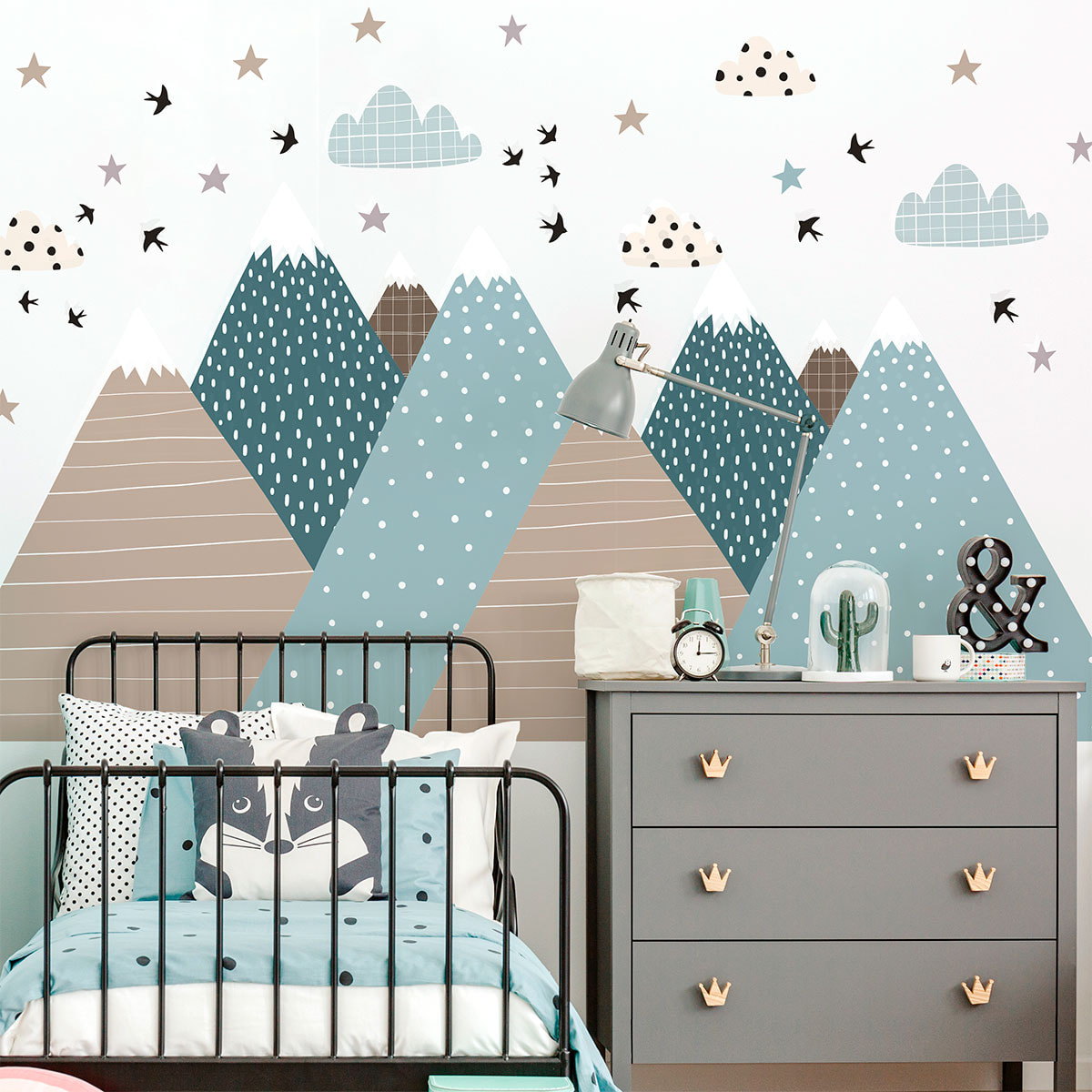 Stickers muraux enfants - Décoration chambre bébé - Autocollant Sticker mural géant enfant montagnes scandinaves VIKA