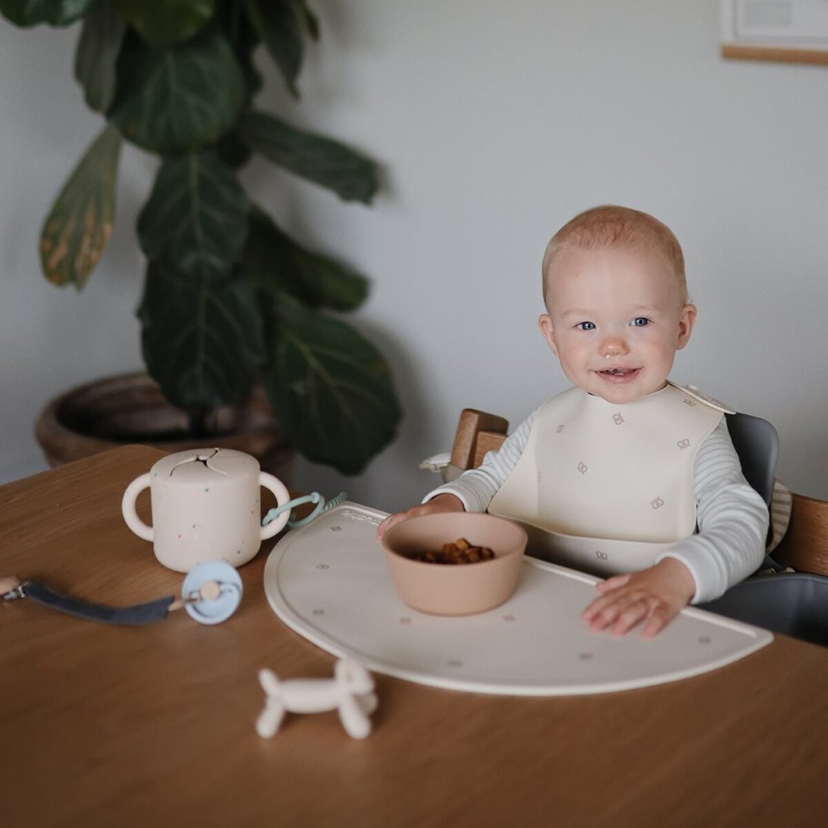 Mushie Mantel Silicona Print