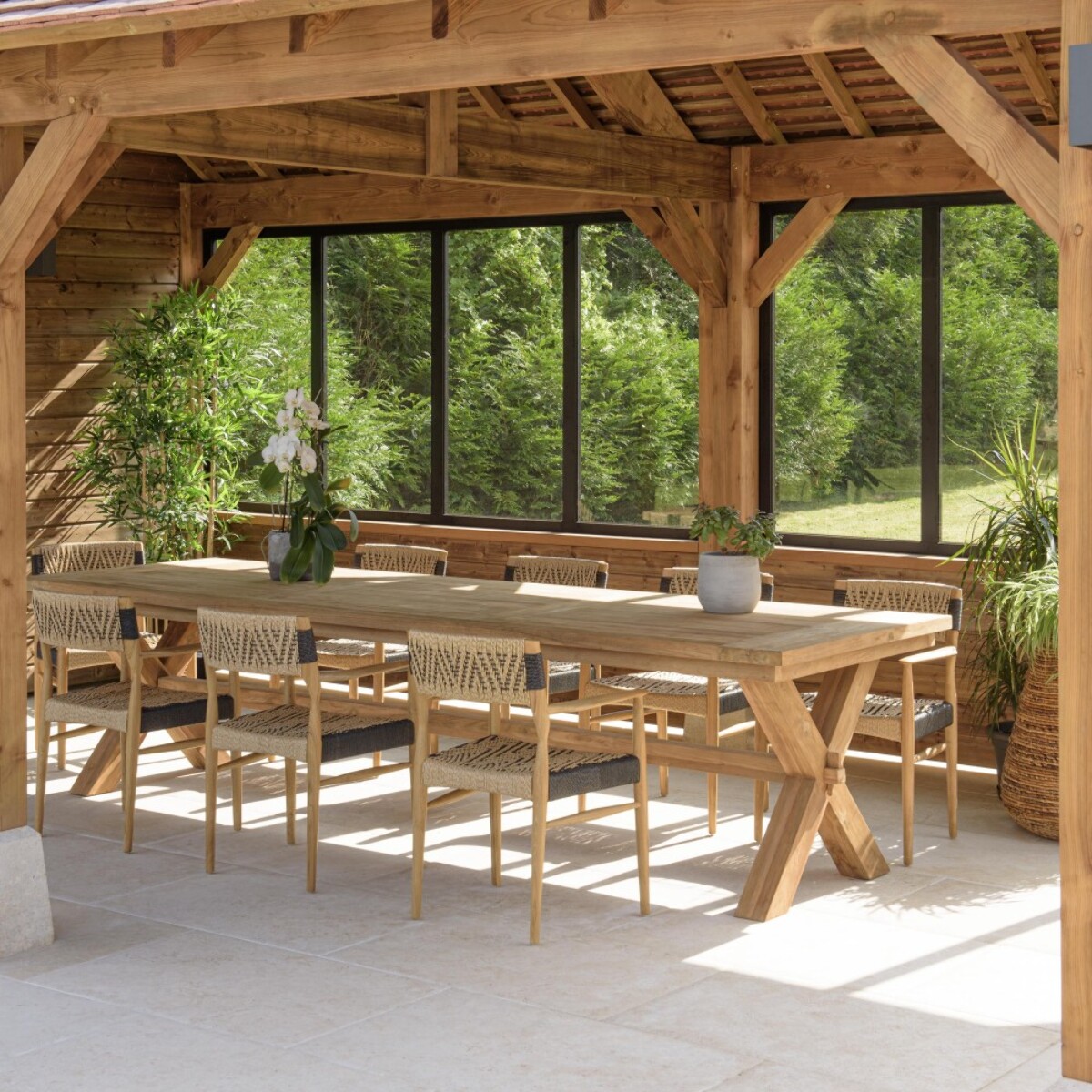 VALERIA - Ensemble de jardin table bois teck recyclé+4 fauteuils rotin