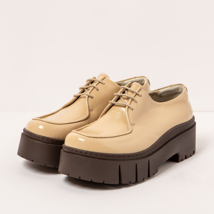 Zapatos 1764 NAPPA SHINNY CHAMPAGNE / LEEDS color Champagne