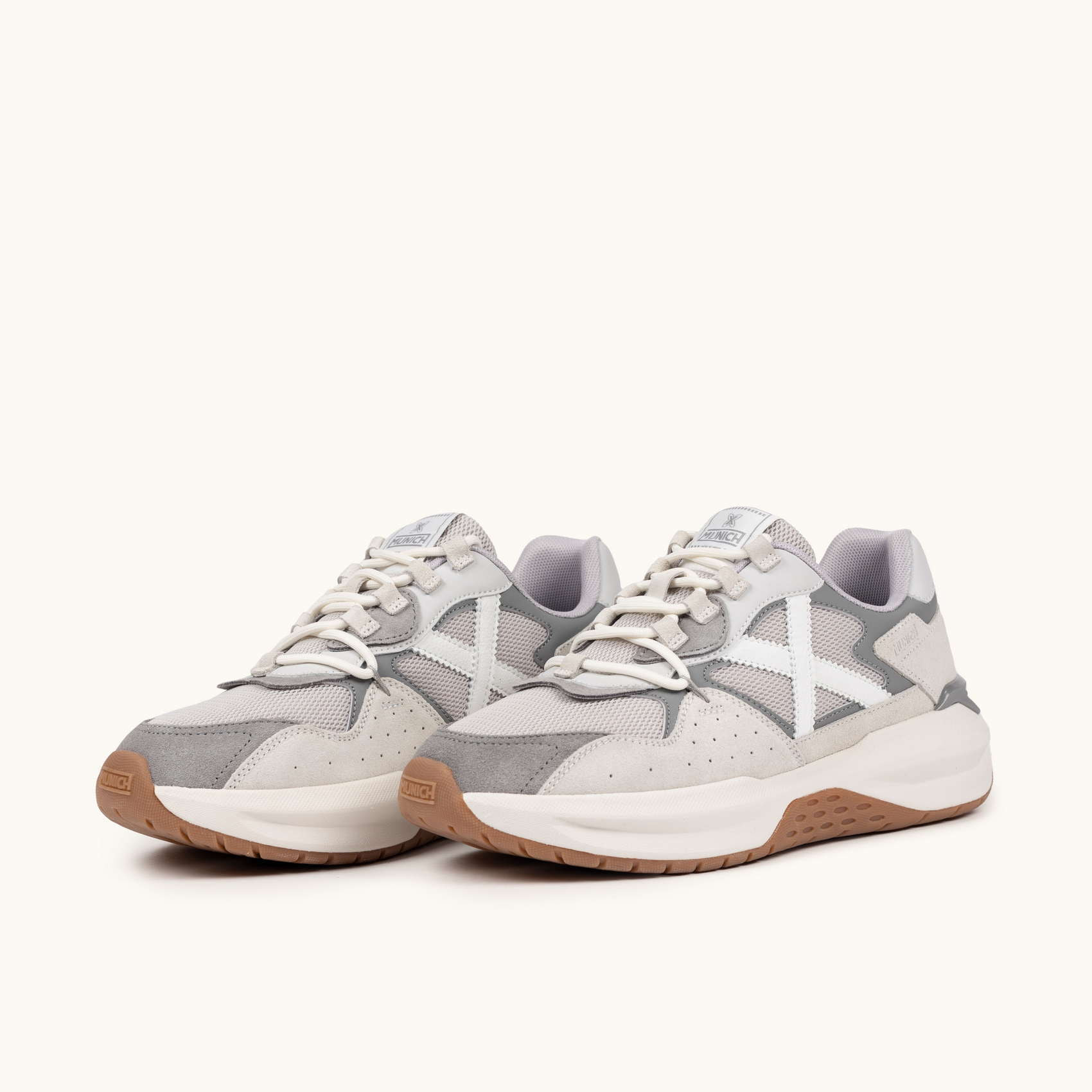 Zapatilla de Silueta Dinámica y Diseño Futurista MUNICH NEXA 18