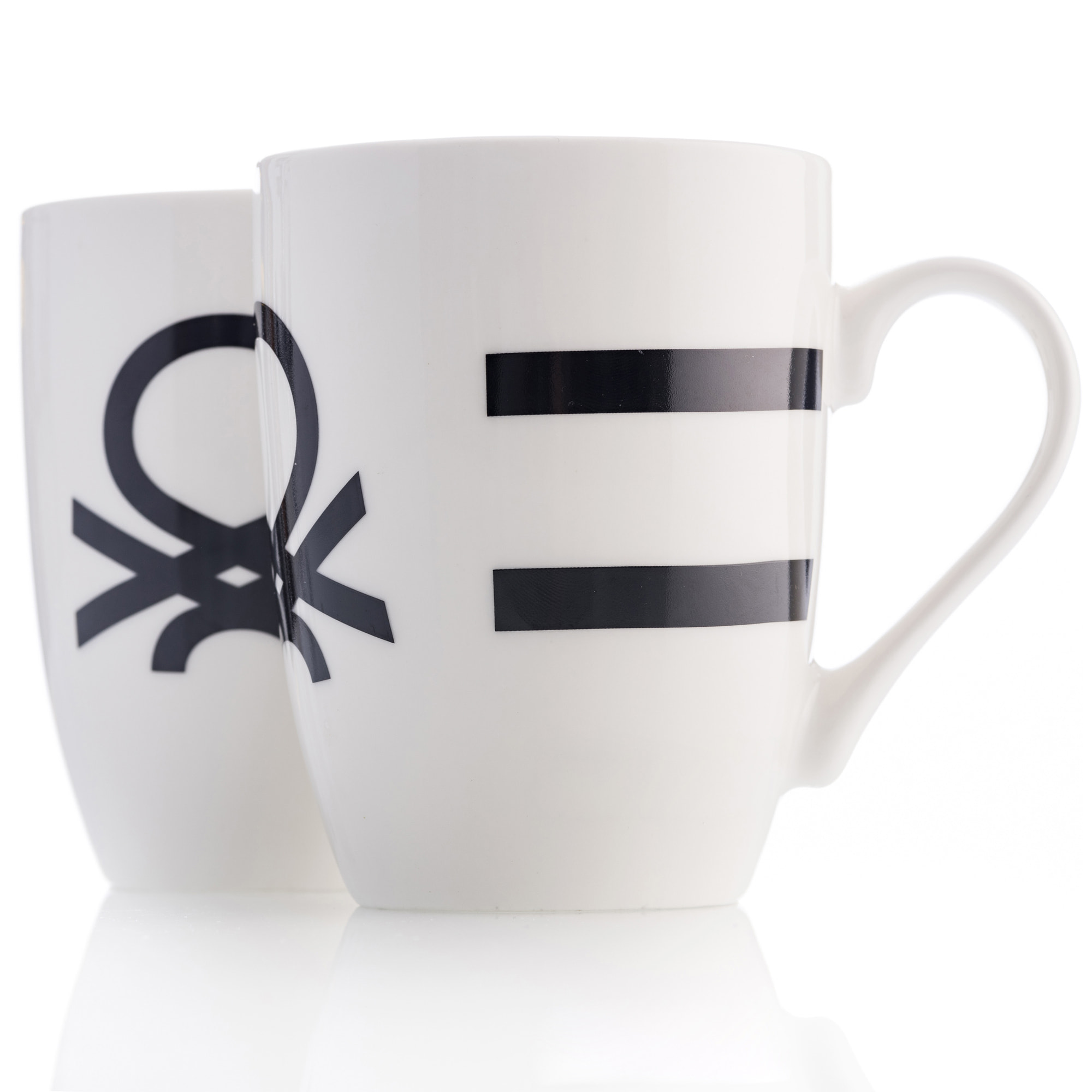 Set 4p mugs  logo estampado negro  benetton