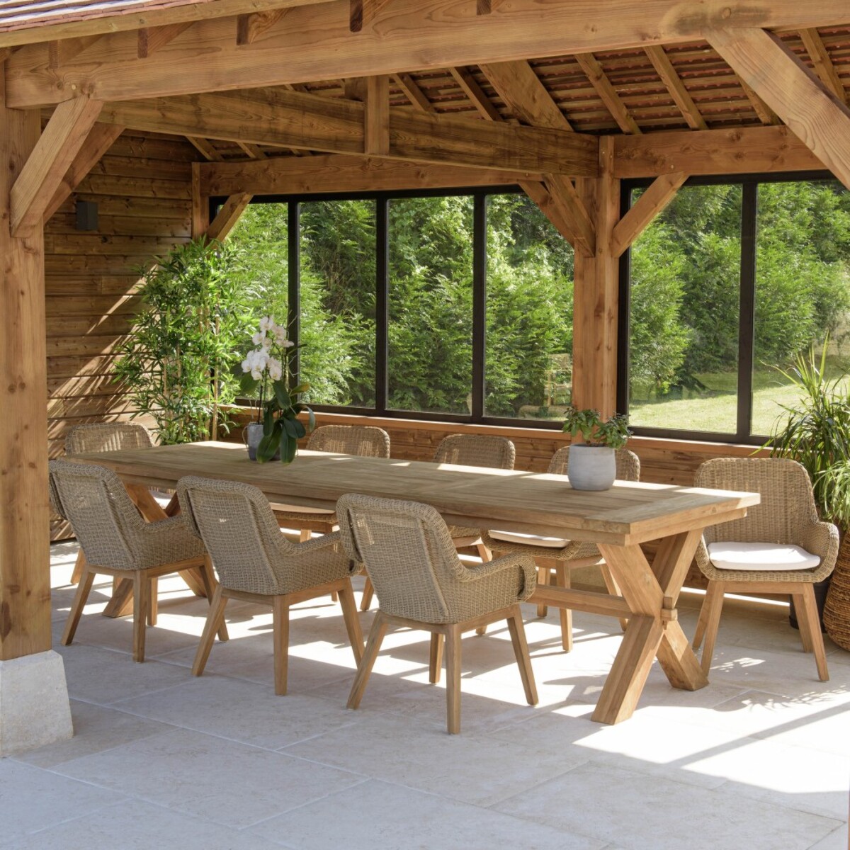 KALLY - Ensemble de jardin en bois teck recyclé rotin synth. pour 8/10 pers