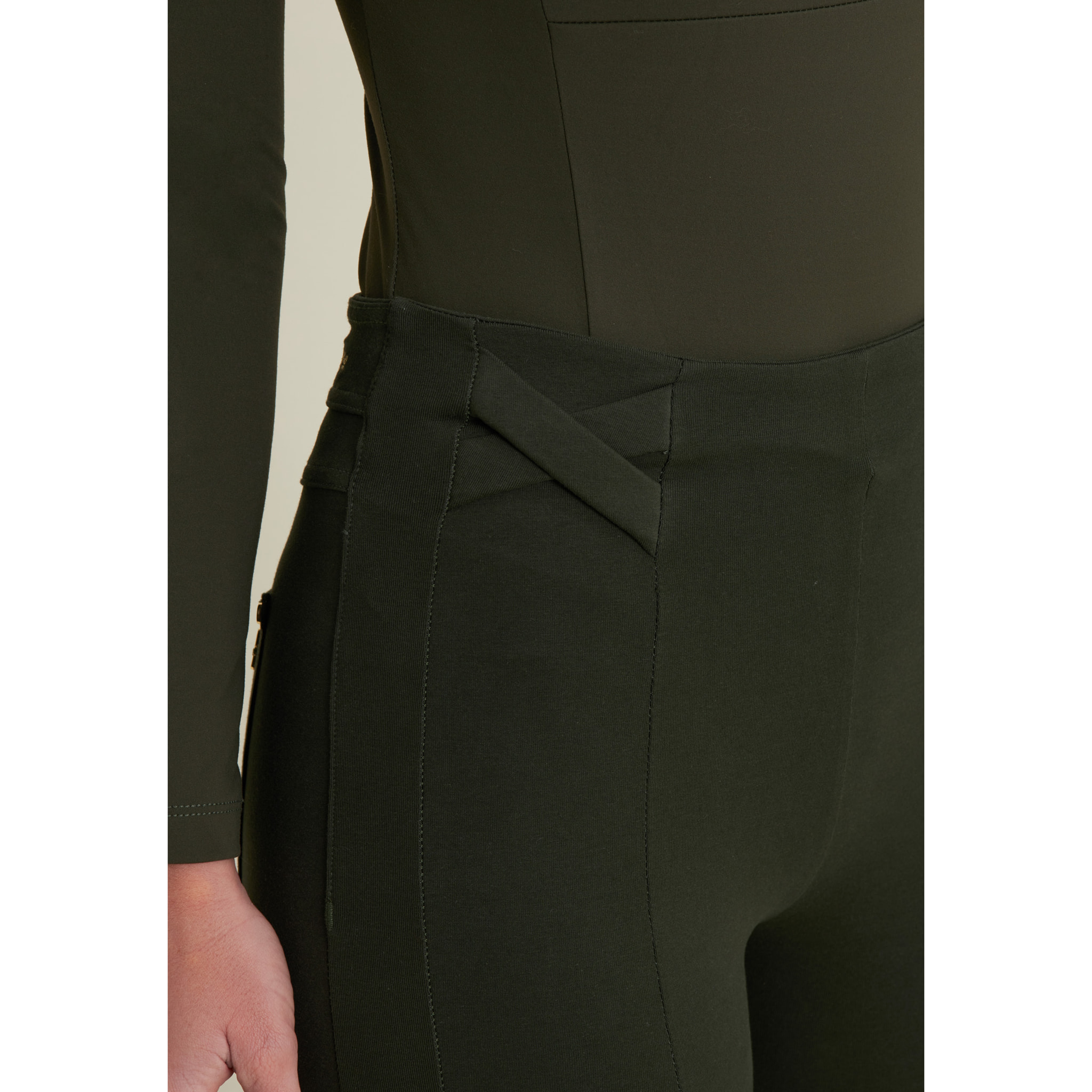 Pantaloni super skinny vita alta bande incrociate