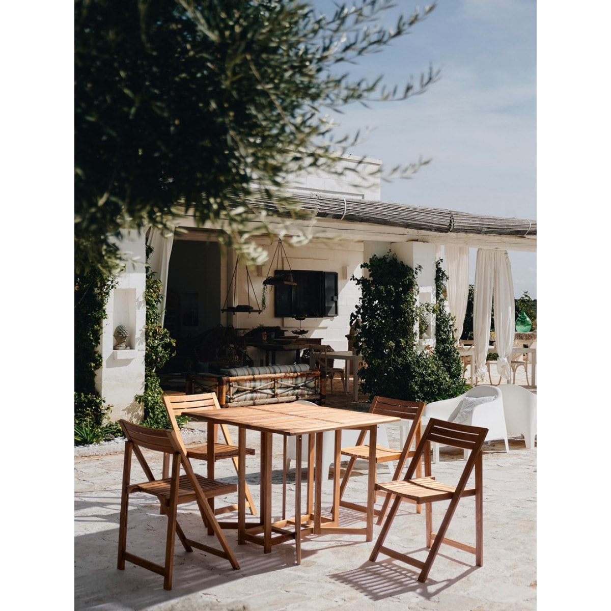 Set NOEMI tavolo e 4 sedie
