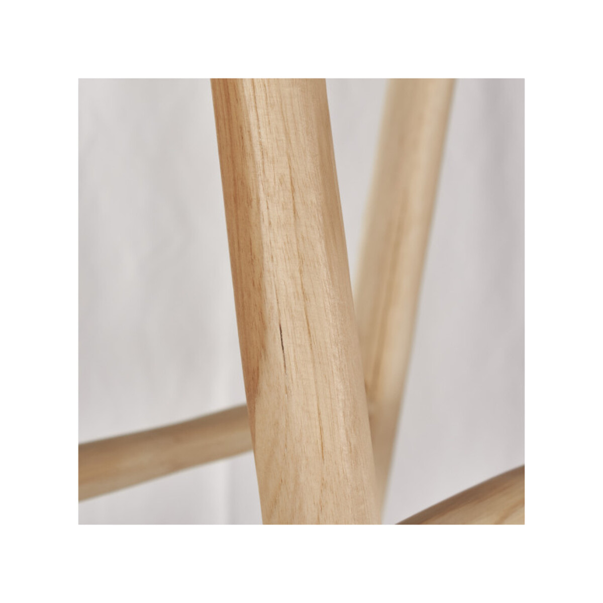 Échelle porte-serviettes en teck clair 5 niveaux H. 180 cm – SANKA