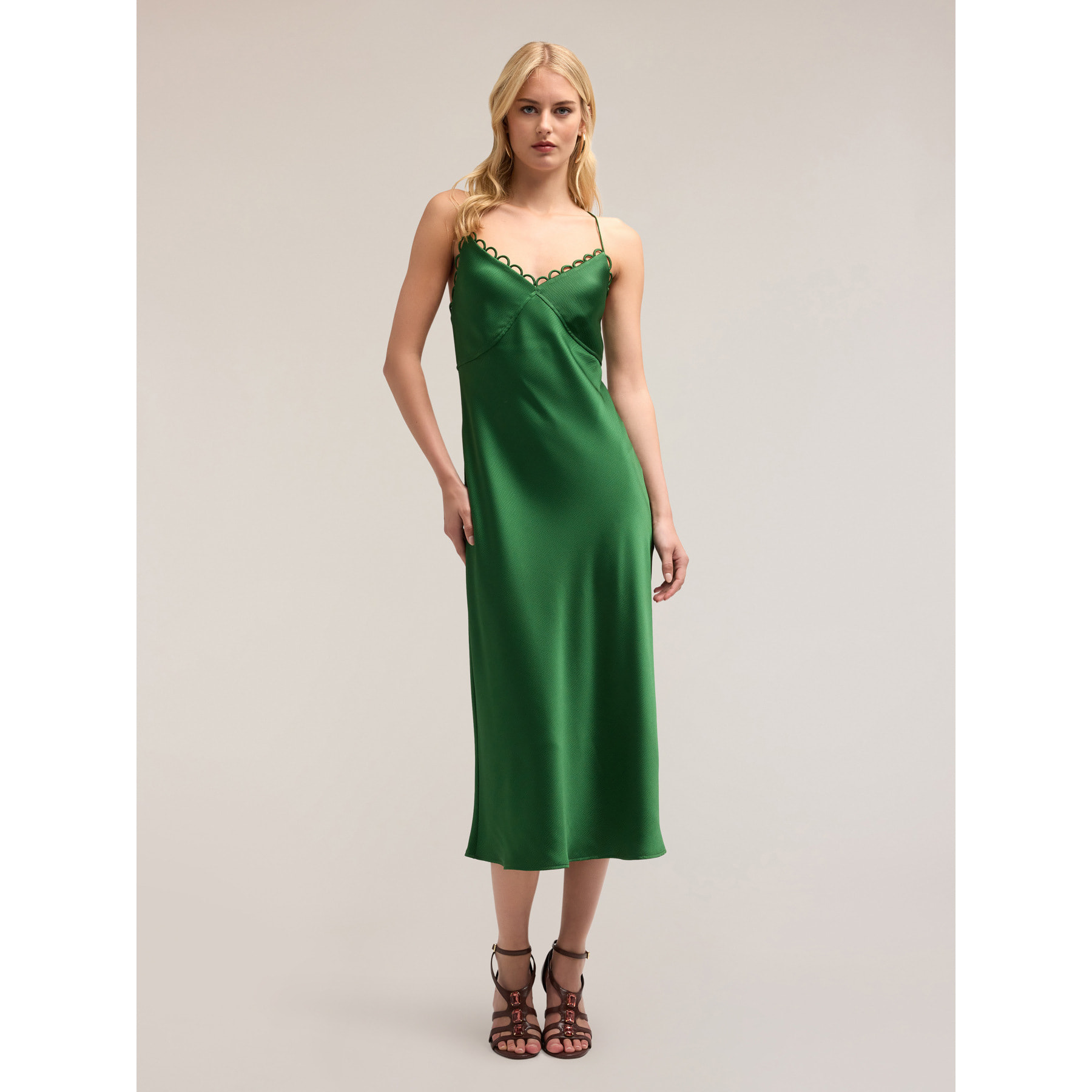 Motivi - Vestido midi de satén - Verde