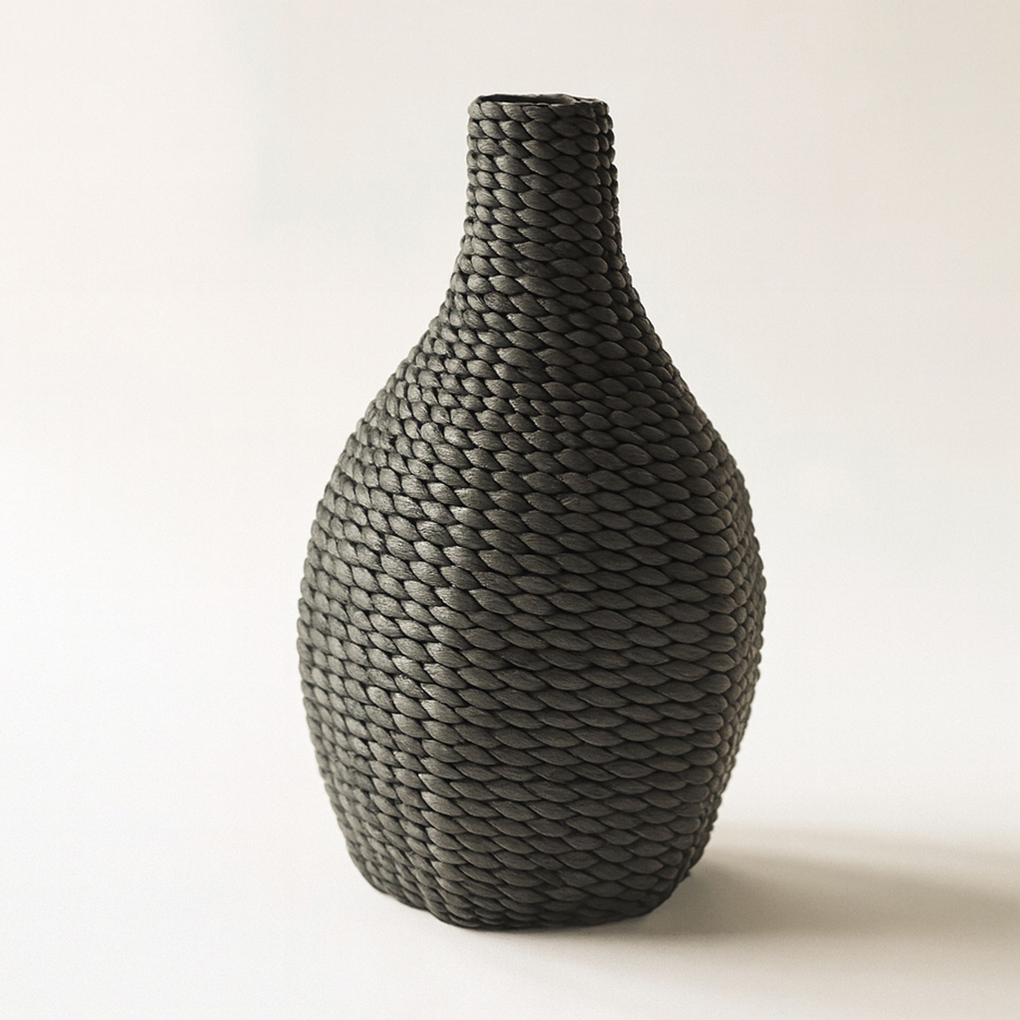 Jarre noire en jacinthe d'eau h57cm AMANI