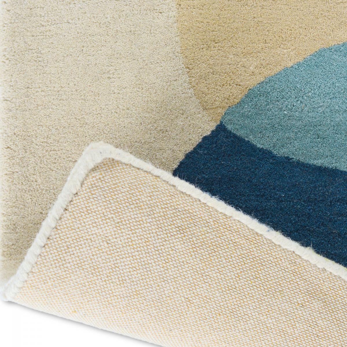 Tapis salon et chambre fait à la main en laine motif géométrique OLSO