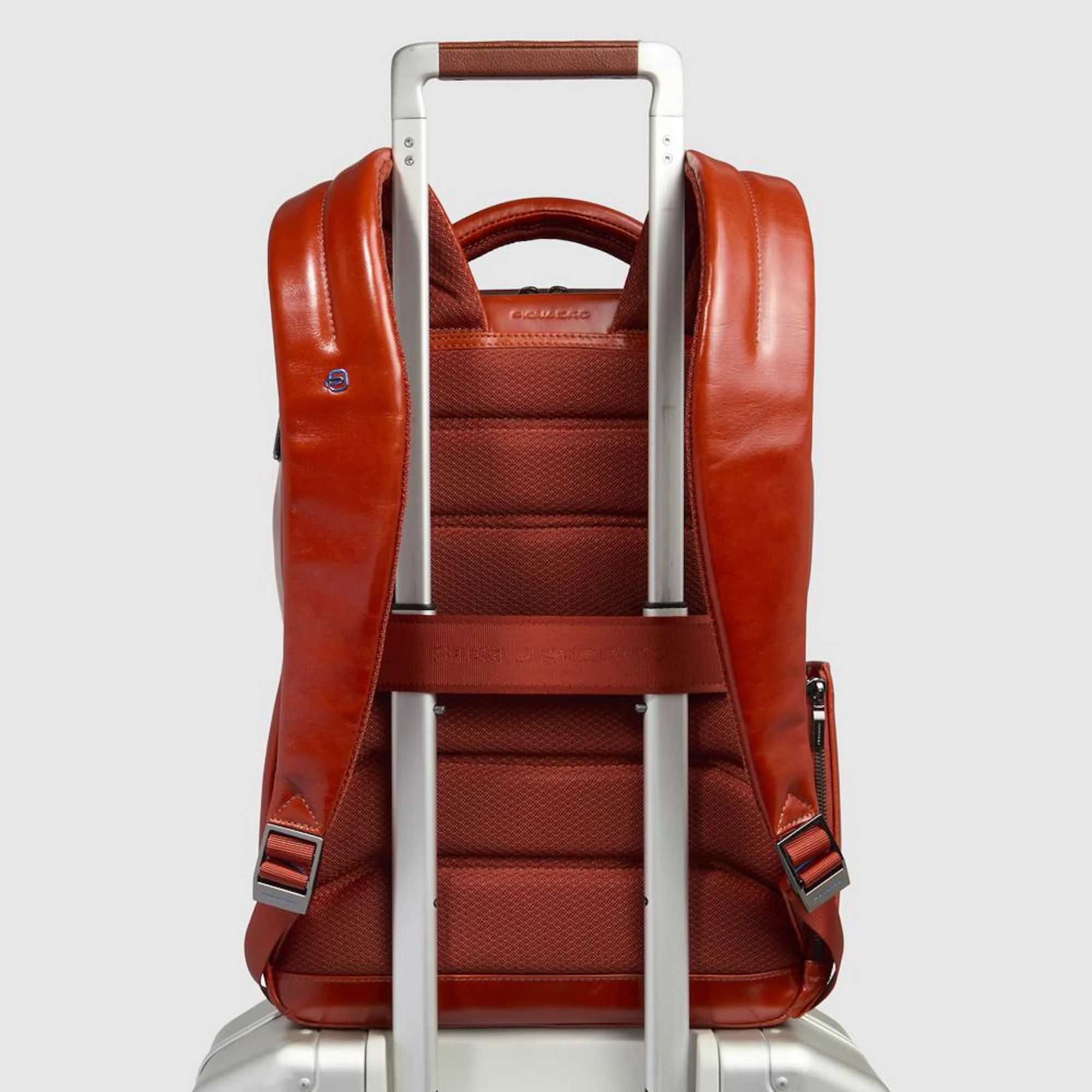 Piquadro Zaino da viaggio fast-check porta pc e iPad® con protezioni antiurto e RFID, personalizzabile