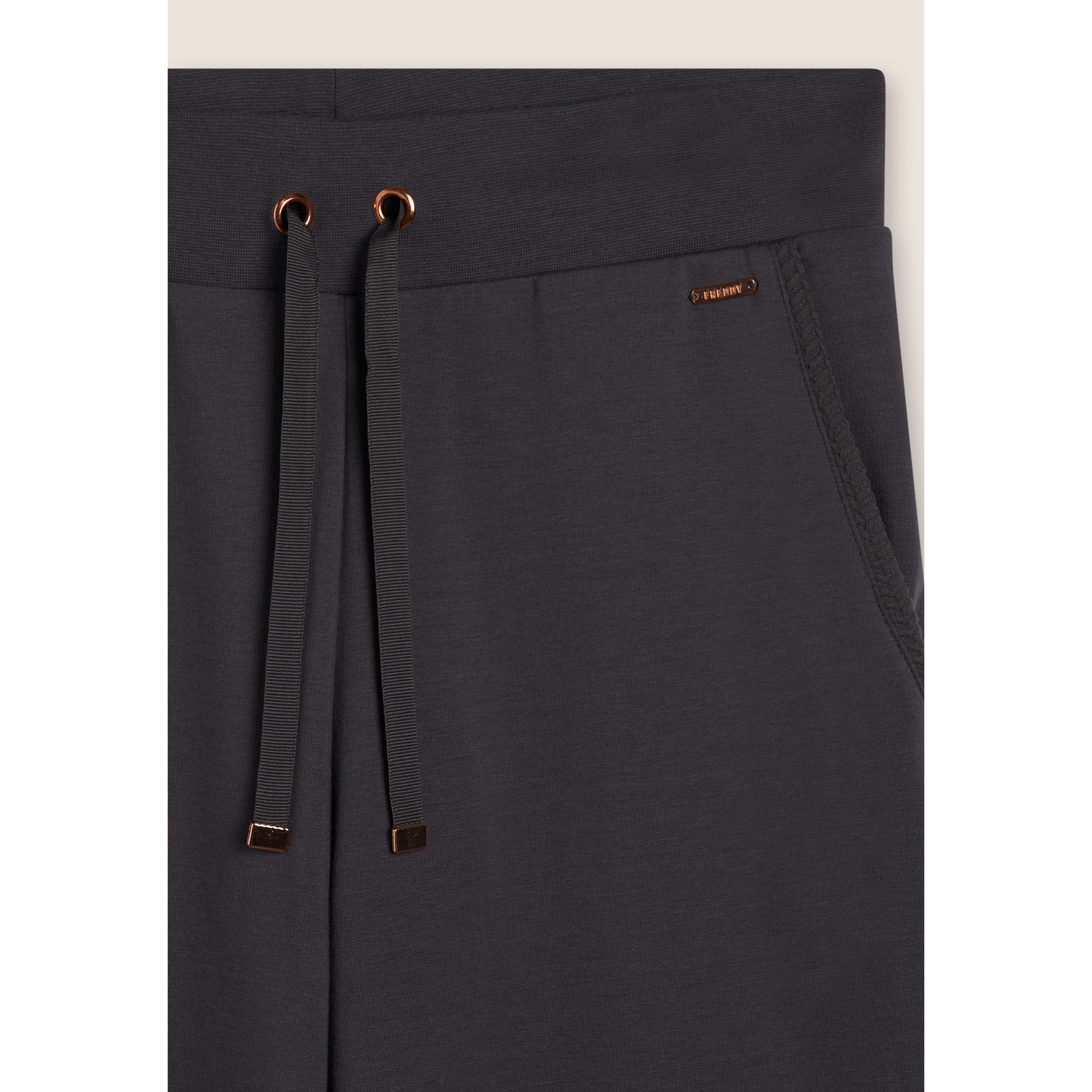 Pantaloni donna wide leg con dettagli micro-trecce