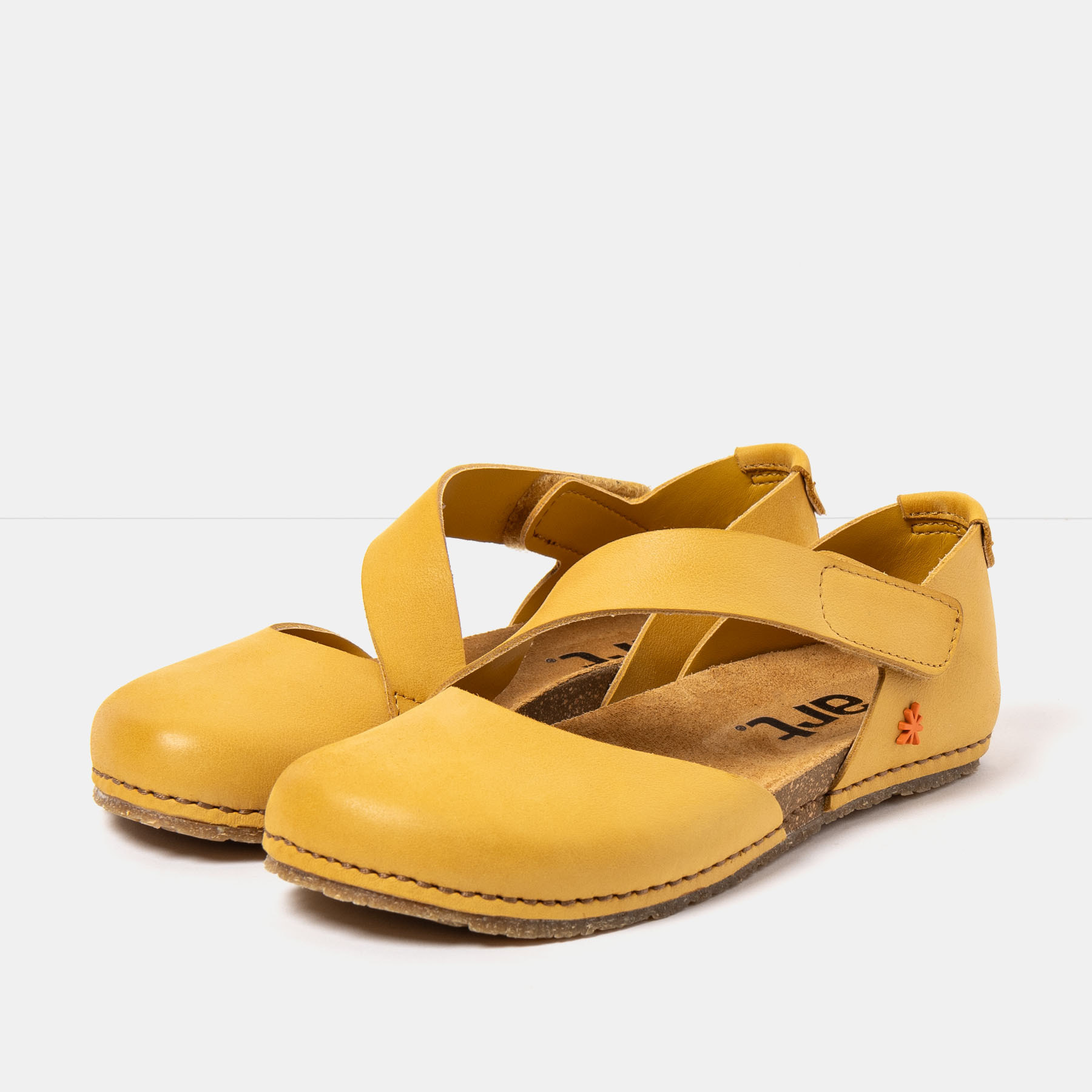 Sandalias 0384 ROMA YELLOW/ CRETA color Yellow