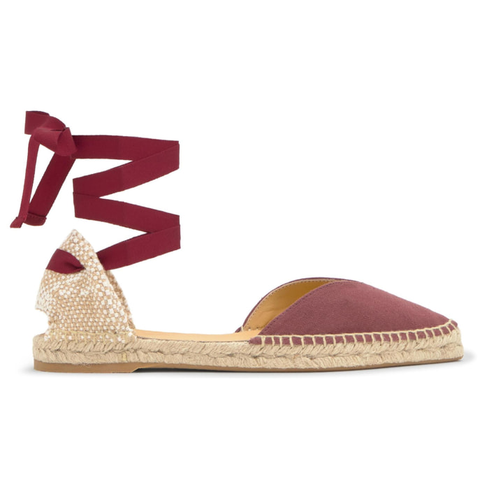 Alpargata plana Brava en lino con cintas, escote en V y punta afilada