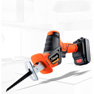 Sierra de sable eléctrica inalámbrica con 3000 rpm y batería de 21V. Con 6 hojas de distintos tamaños para diferentes cortes.