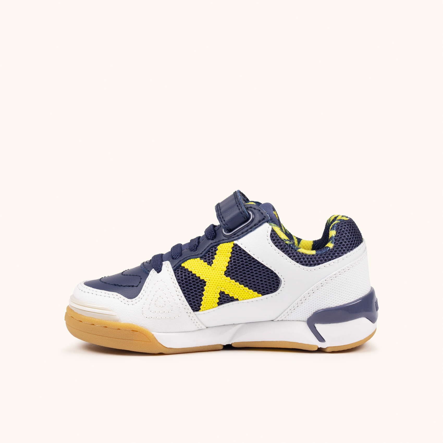 Zapatillas de fútbol sala infantiles con velcro en azul marino y blanco MUNICH ONE KID VCO 78