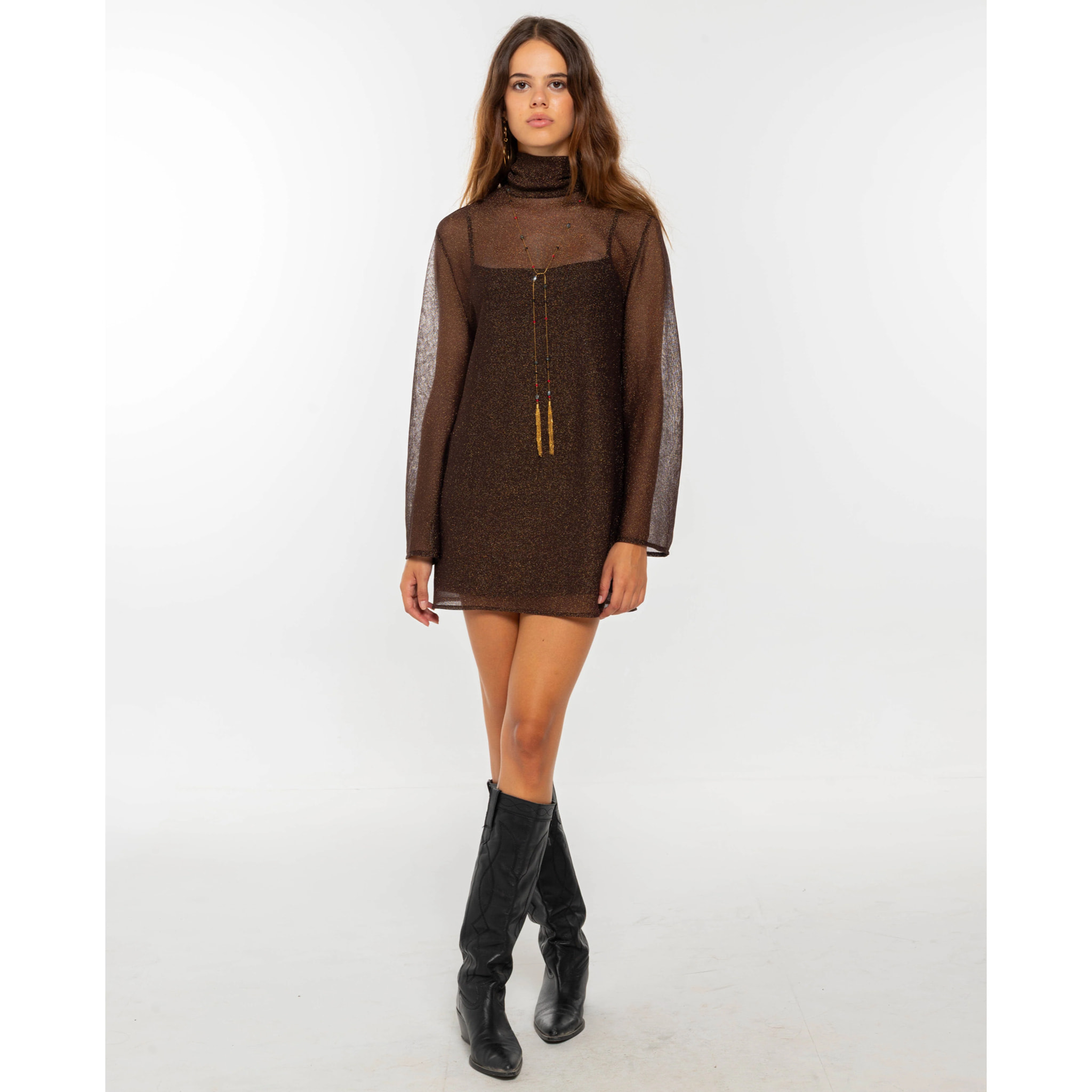 Vestido corto de tul con lurex y manga larga evasé de mujer