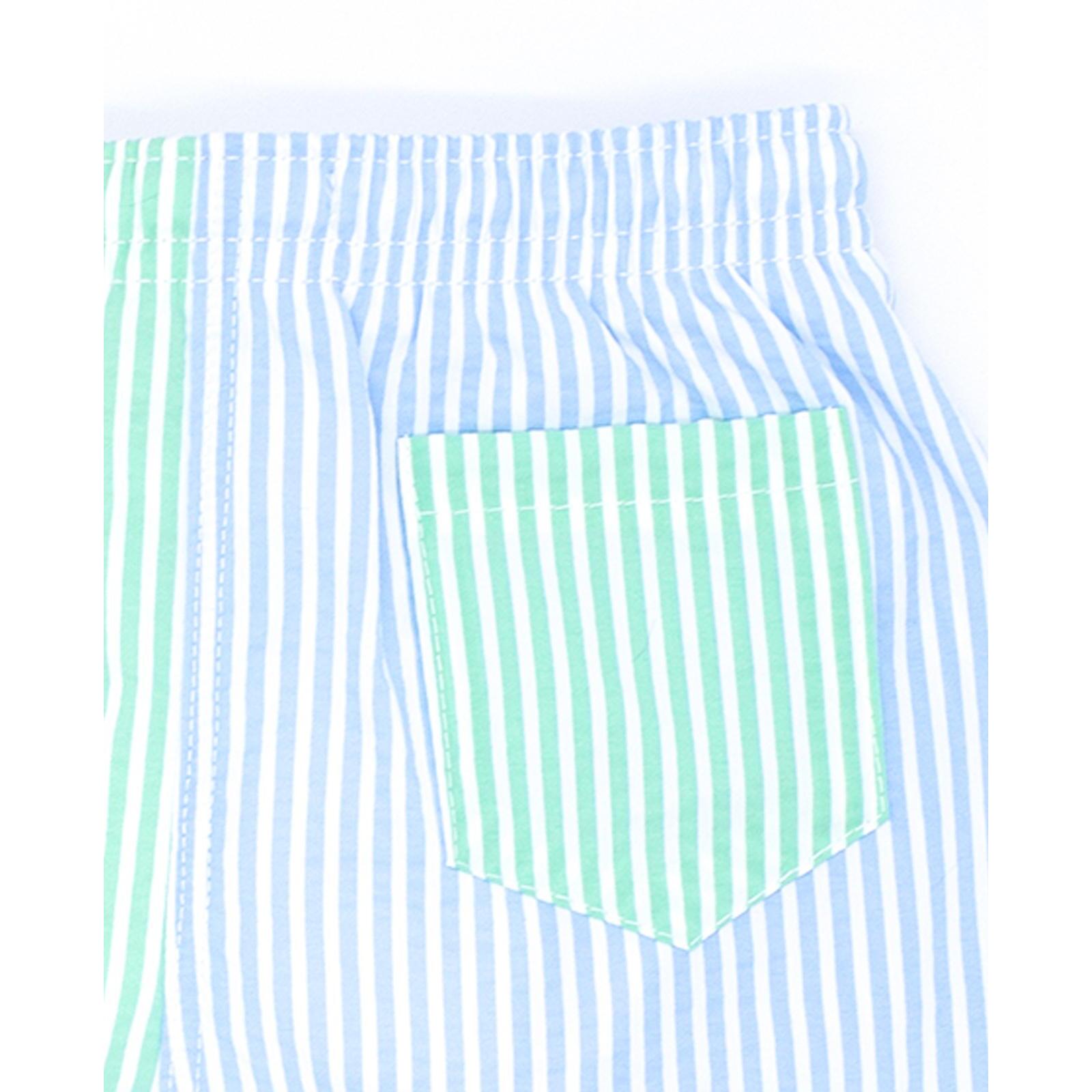 Boxer combinado de rayas verdes y azul.