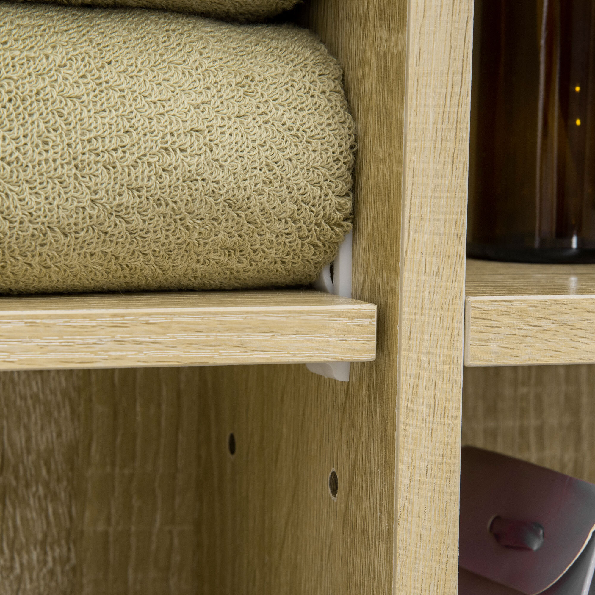 Armario de Baño con Espejo Armario de Pared con 1 Puerta Estante Ajustable Toallero y Compartimento Mueble de Baño Colgante para Salón 60x15x70 cm Roble