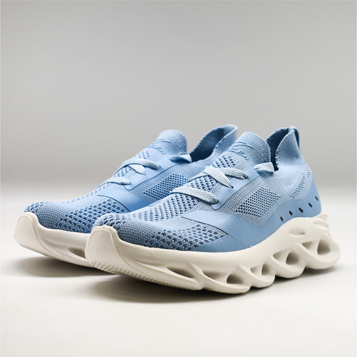 Scarpa sportiva PERLA celeste