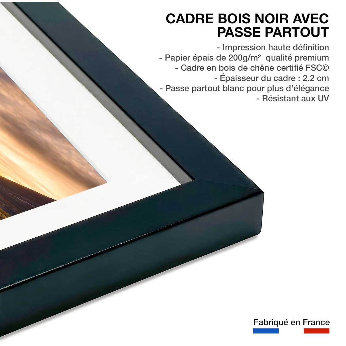 Affiche paysage moutain paradise Affiche + cadre en bois - Noir