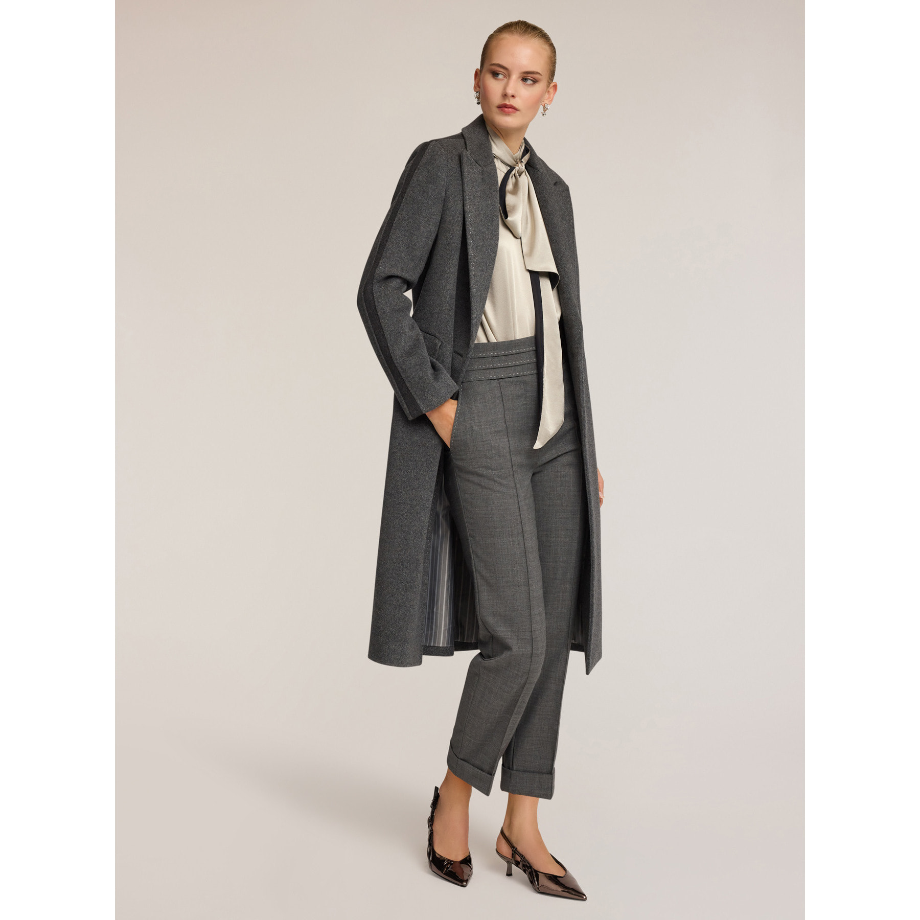 Motivi - Pantaloni sigaretta con impunture - Grigio