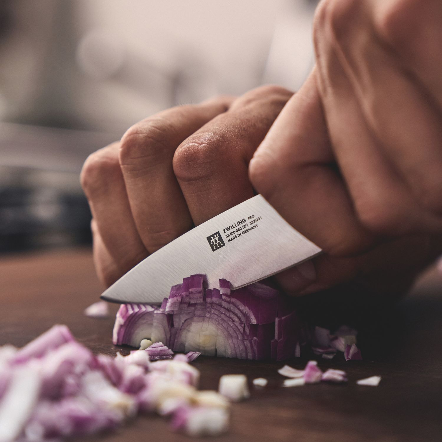 Couteau à larder et garnir 8 cm